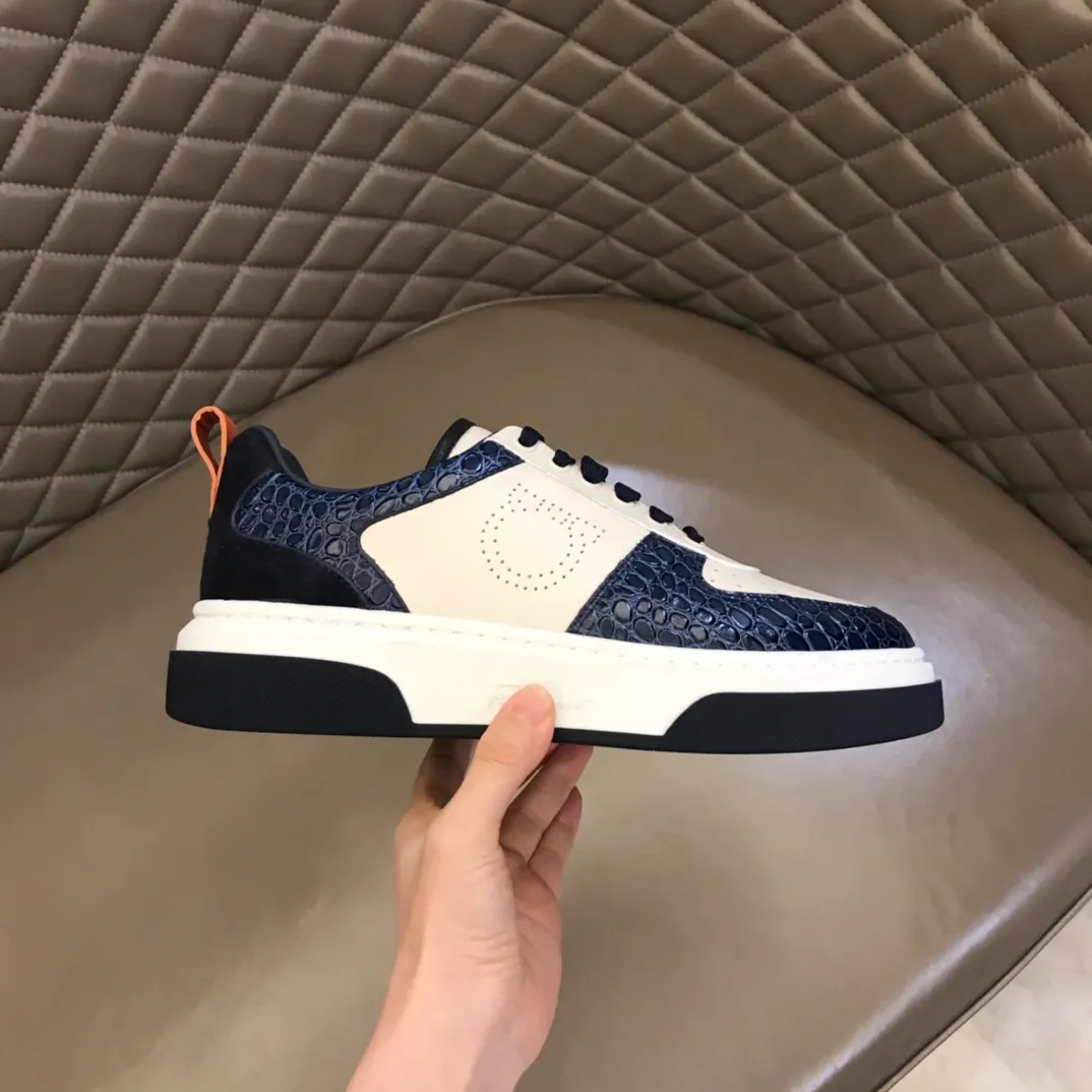 p420 "Salvatore Ferraga**" men's low-cut fashion sneakers. This casual shoe has a novel structure and is made of soft calfskin. The contrasting color elements on the upper highlight the bold and avant-garde atmosphere. The first-layer cowhide lining is high-end and comfortable. Energetic and fresh, these shoes can be worn with casual looks or add a touch of street style to elegant trousers.  Size: 38-44
